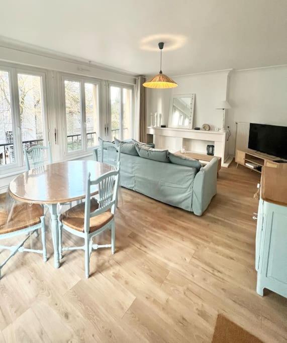 Le Plage De Notre-Dame - Appartement Au Coeur De La Vieille Ville 볼로뉴쉬르메르 외부 사진